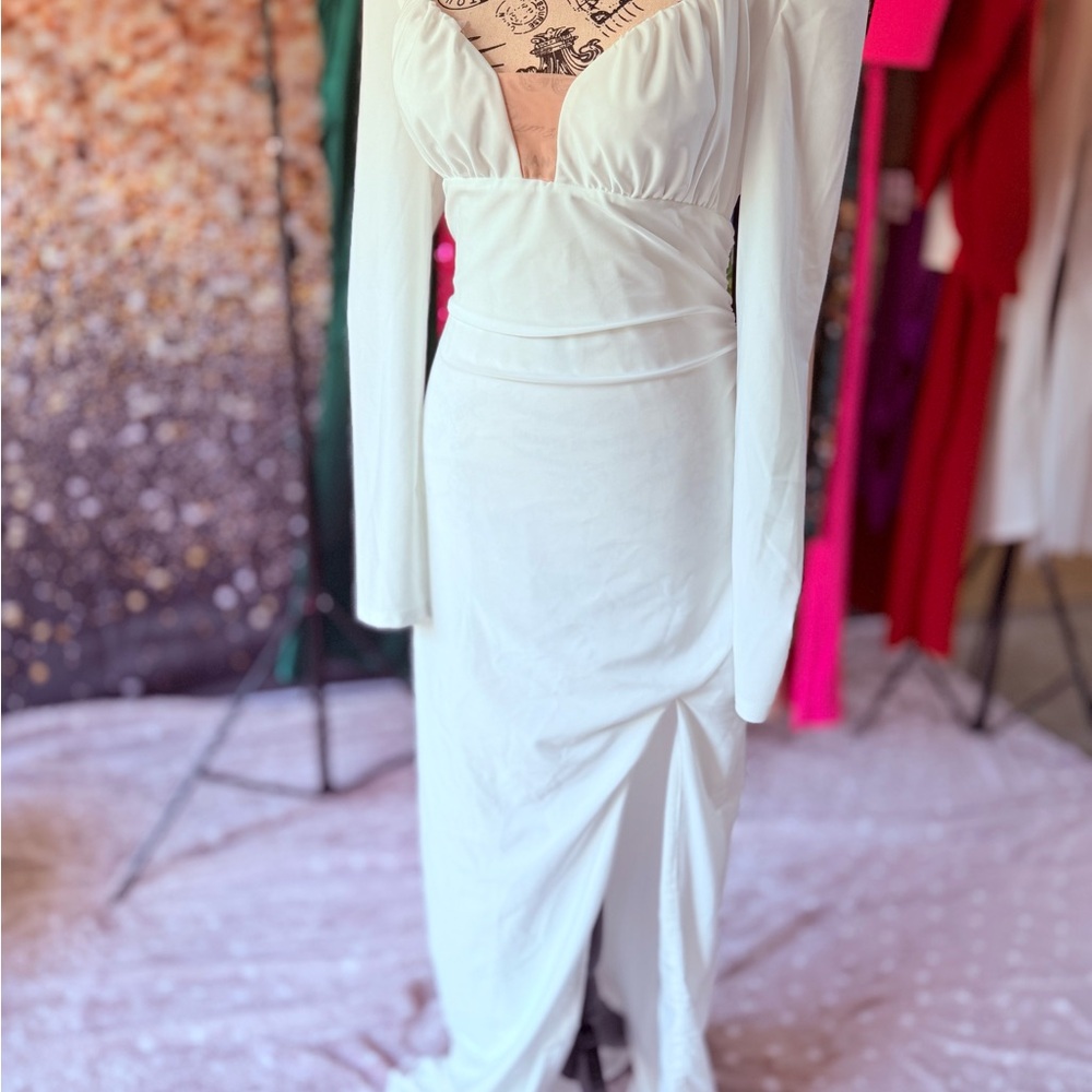 SHEIN White Ruched Plunge Gown